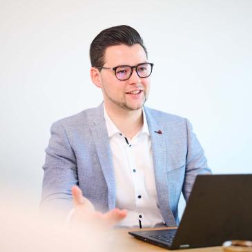Dries Vandenbroucke Bestuurder bij Movan